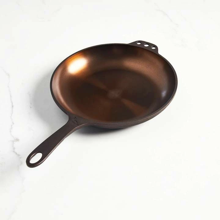 Smithey Ironware No. 10 Cast Iron Chef Skillet 4 Smithey Ironware No. 10 Cast Iron Chef Skillet - Image 2