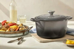 Le Creuset Signature Deep Dutch Oven 5 1/4 Qt. -Atlanta Grill Company Shop 16190pre 3f2f6679c606632