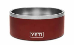 YETI Boomer 8 Dog Bowl 17 YETI Boomer 8 Dog Bowl -Atlanta Grill Company Shop 180568 Boomer Dog Bowl Website Assets Studio Boomer 8 Dog Bowl Brick Red Front 1680x1024 1