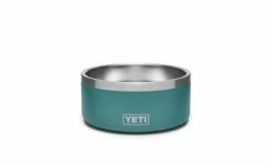 YETI Boomer 4 Dog Bowl -Atlanta Grill Company Shop 190459 Boomer 4 Website Assets Studio PDP Front RiverGreen 1680x1024 1