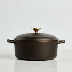 Smithey Ironware 3.5 Qt. Dutch Oven -Atlanta Grill Company Shop 3.5dutchside 720x 8ab6081b 7a22 49e6 a756 186c4f402fb5