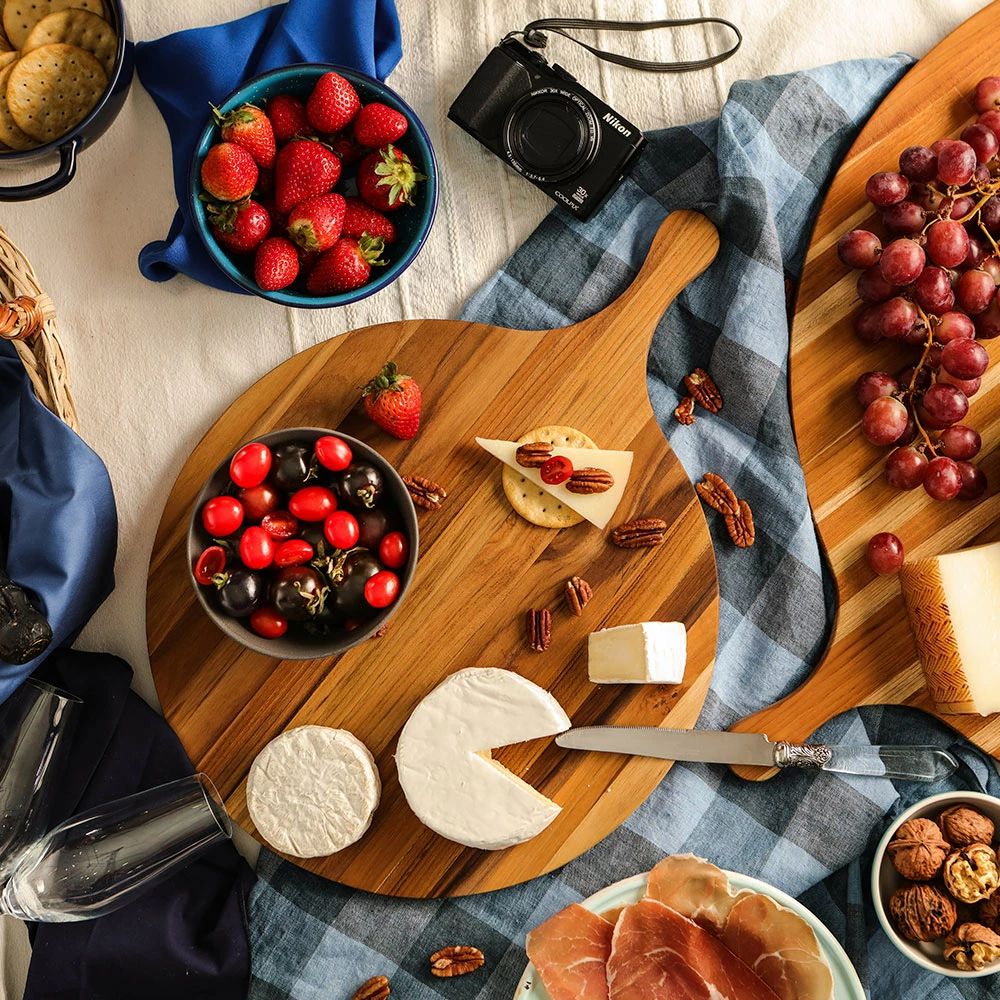 Teakhaus 909 Atlas Pizza Serving Board 4 Teakhaus 909 Atlas Pizza Serving Board - Image 2