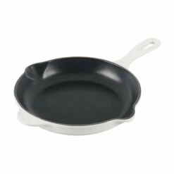 Le Creuset Traditional Skillet - 9" -Atlanta Grill Company Shop L2024 2316