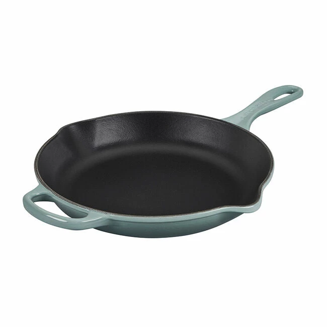 Le Creuset Signature Skillet - 10 1/4" 12 Le Creuset Signature Skillet - 10 1/4" - Image 10