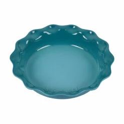Le Creuset Heritage Pie Dish -Atlanta Grill Company Shop RS17014 HeritagePieCarib 1 lpr