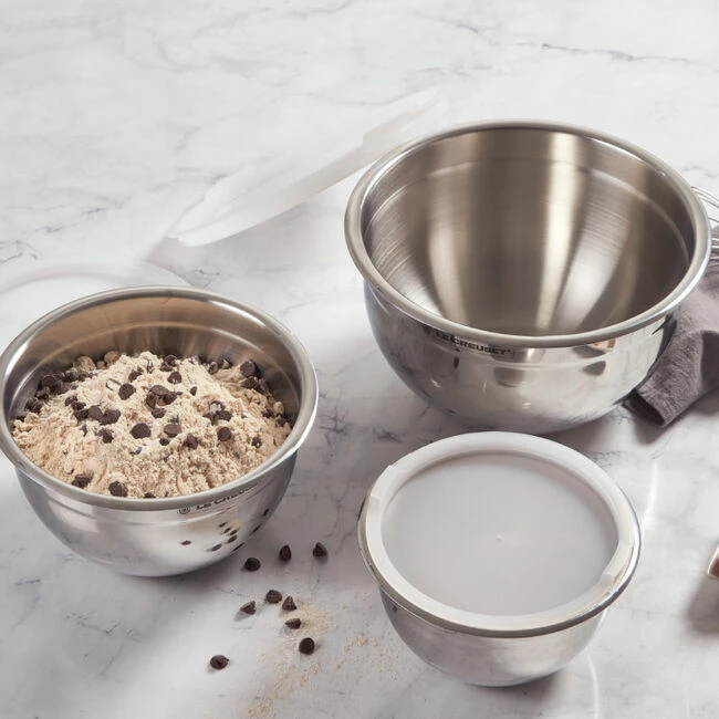 Le Creuset Stainless Steel Mixing Bowls With Lids, Set Of 3 6 Le Creuset Stainless Steel Mixing Bowls With Lids, Set Of 3 - Image 4