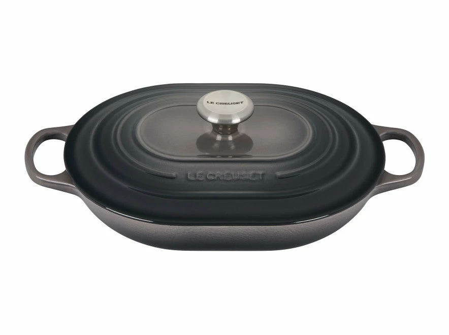 Le Creuset Signature Oval Casserole Dish 3 3/4 Qt. 5 Le Creuset Signature Oval Casserole Dish 3 3/4 Qt. - Image 3