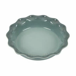 Le Creuset Heritage Pie Dish -Atlanta Grill Company Shop rs17030 heritagepieseasalt 1 lpr