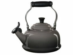Le Creuset Classic Whistling Kettle -Atlanta Grill Company Shop rs6411 q3101 7f lpr lecreuset